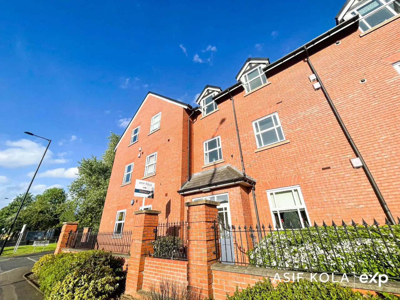 2 bed flat for sale — Asif Kola has sold Riverside Drive, Selly Park, Birmingham, B29 7ES