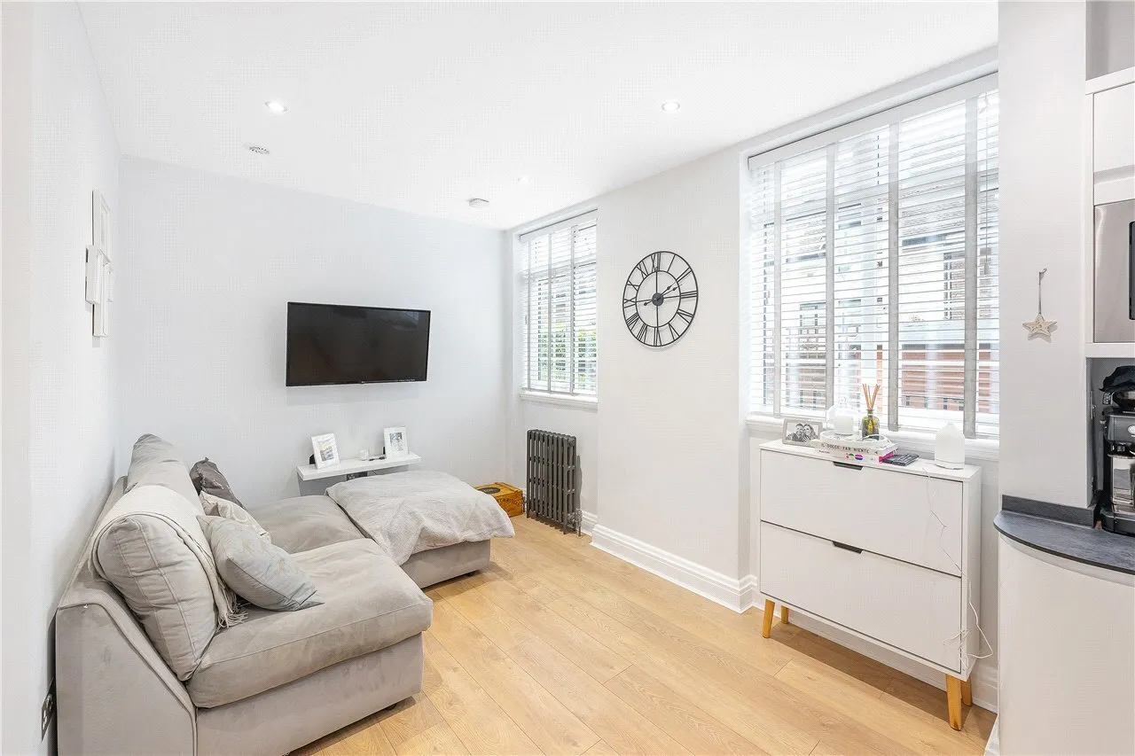 Pembroke Road, Kensington, London, W8, photo 7