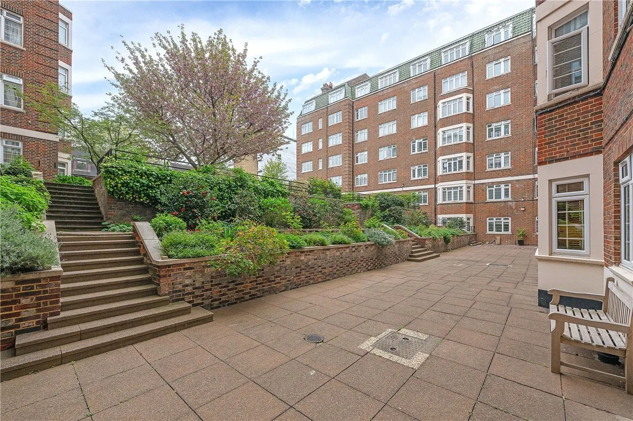 Pembroke Road, Kensington, London, W8, photo 10