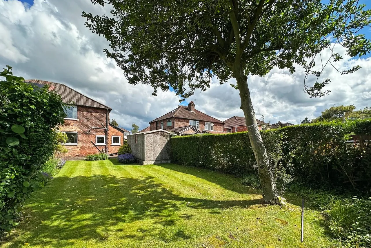 Greenway Road, Timperley WA15 6BD, photo 6