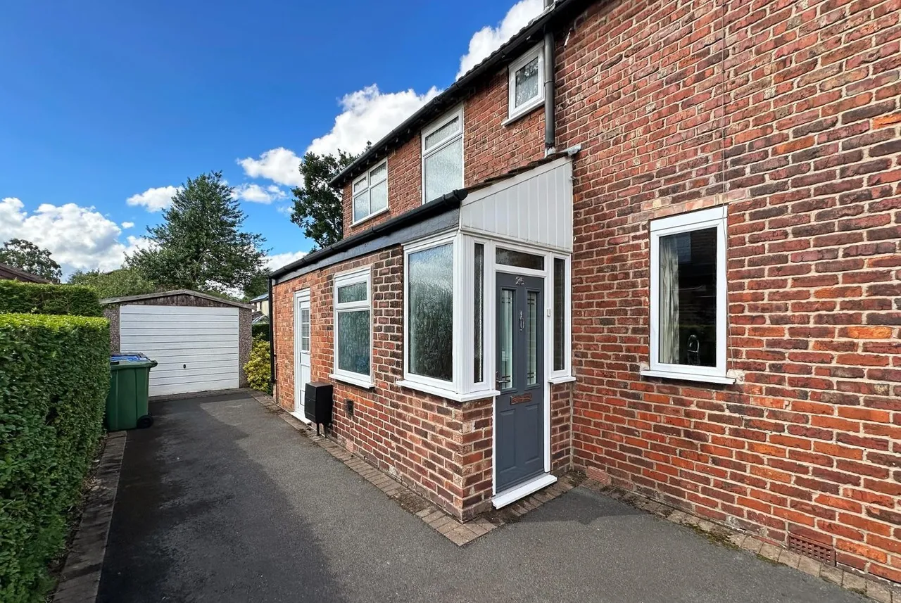 Greenway Road, Timperley WA15 6BD, photo 26