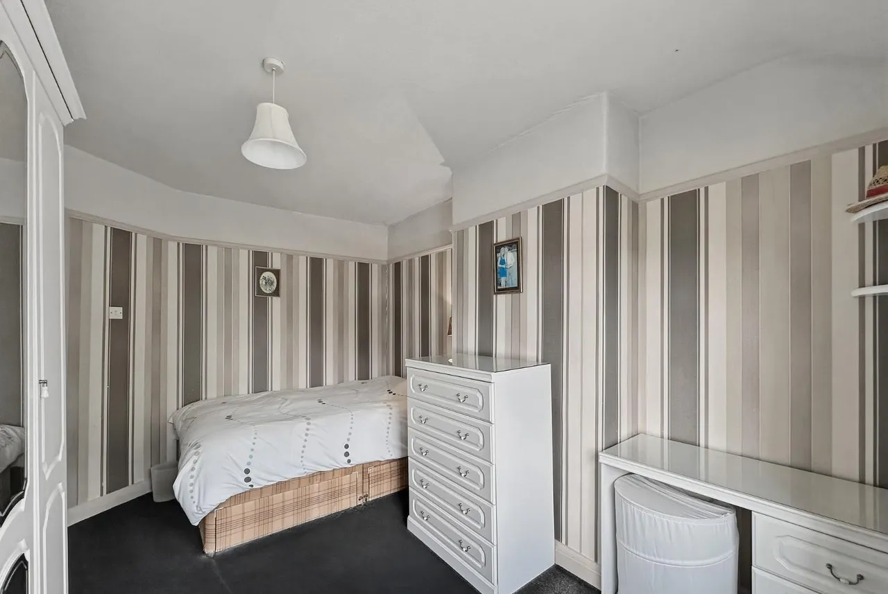 Greenway Road, Timperley WA15 6BD, photo 15
