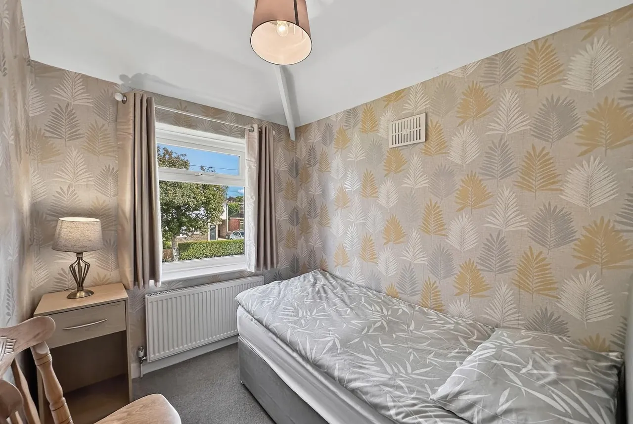 Greenway Road, Timperley WA15 6BD, photo 16