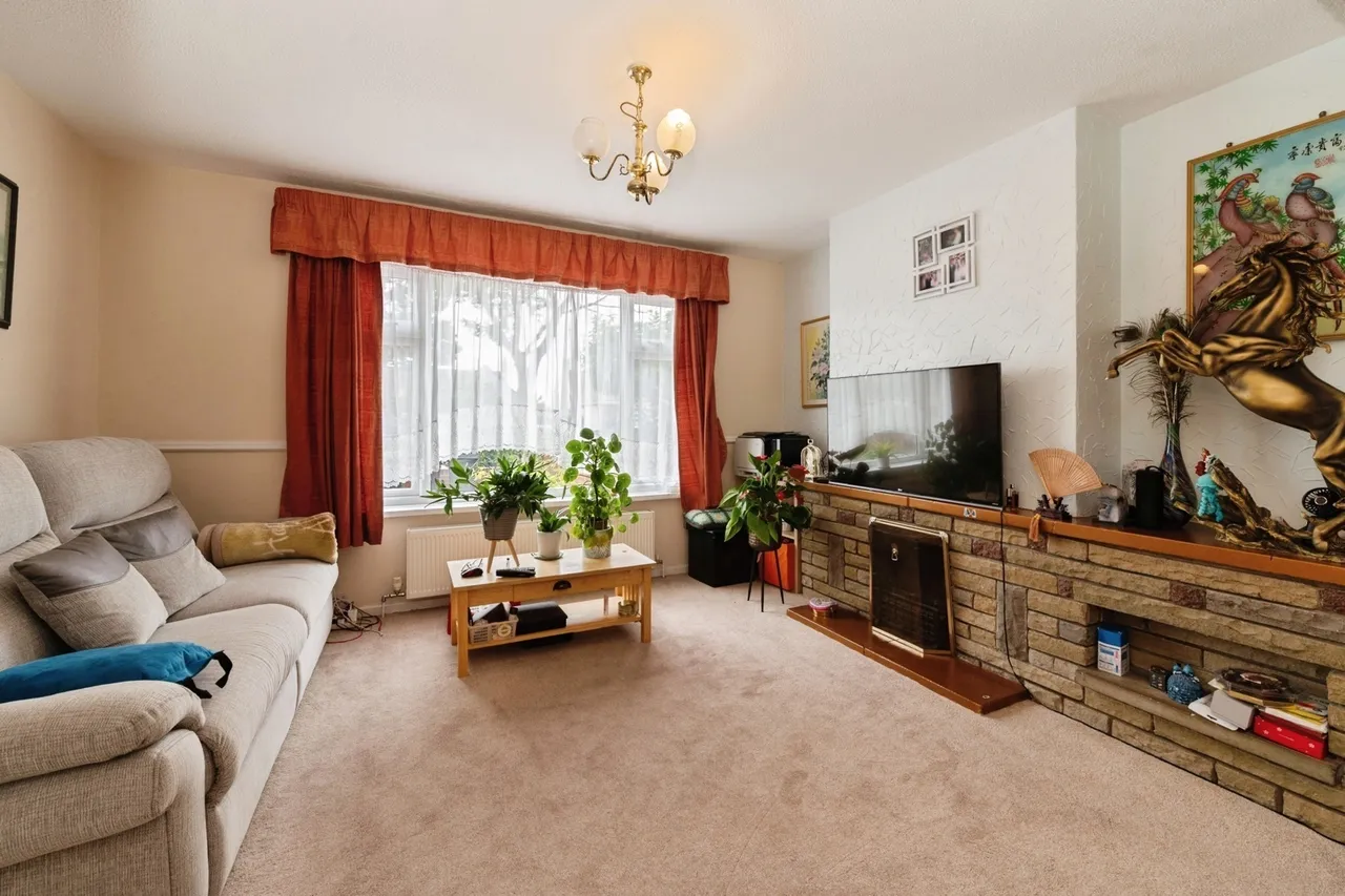 Poynings Avenue, Southend-on-Sea, Essex, SS2, photo 2