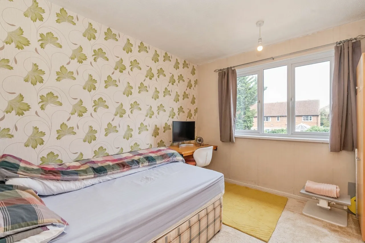 Poynings Avenue, Southend-on-Sea, Essex, SS2, photo 13