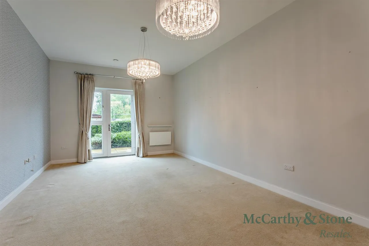 High Street, Great Cambourne, CB23, photo 2