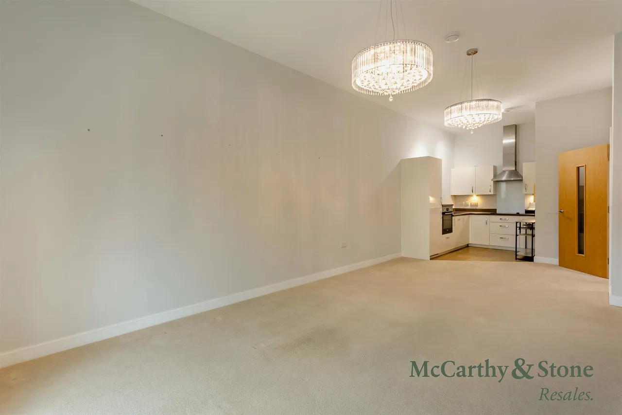 High Street, Great Cambourne, CB23, photo 6