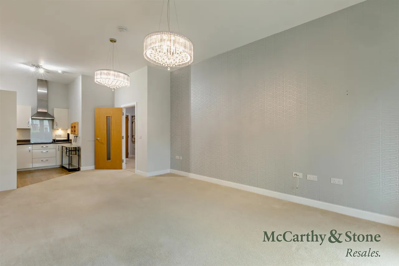 High Street, Great Cambourne, CB23, photo 5