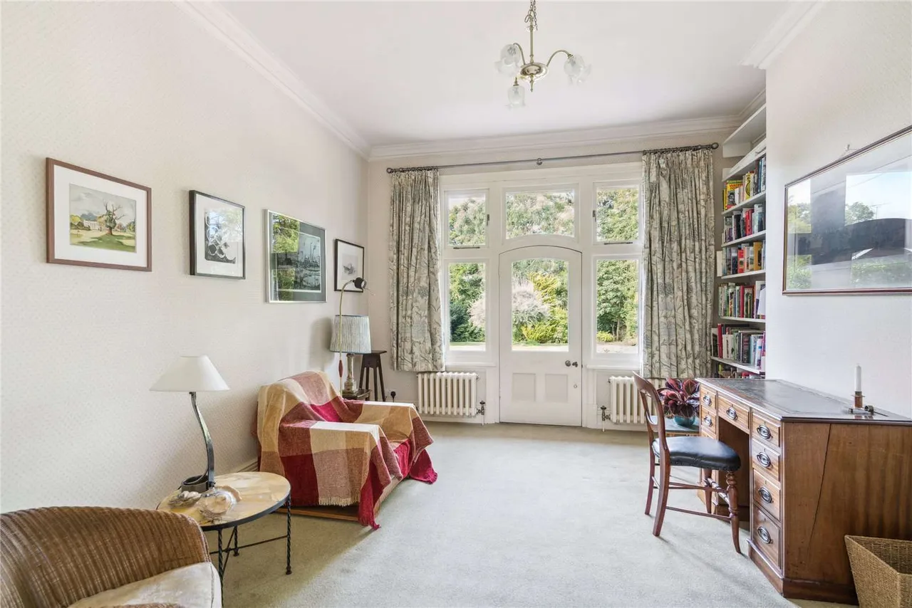 Copthorne Road, Croxley Green, Rickmansworth, Hertfordshire, WD3 4AE, photo 11