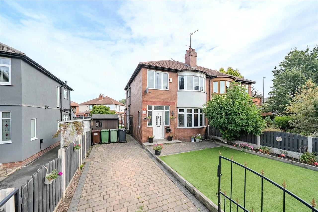 Whitecote Hill, Leeds, LS13, photo 3