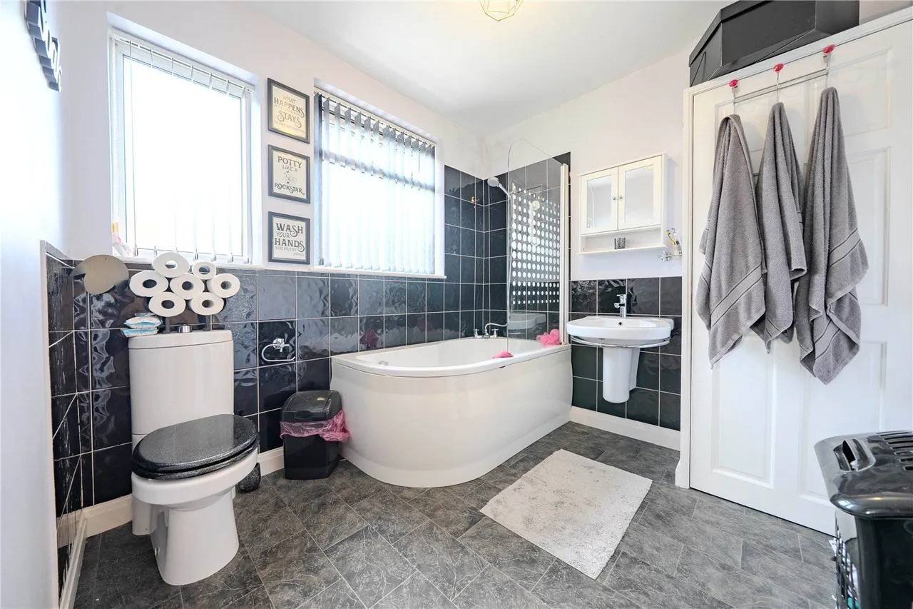 Whitecote Hill, Leeds, LS13, photo 7