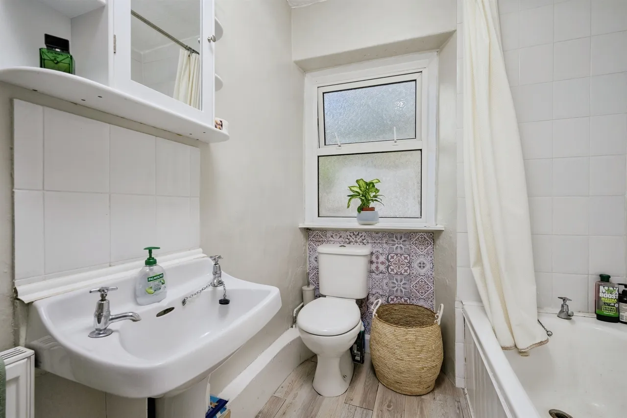 Efford Lane, Plymouth, PL3, photo 11
