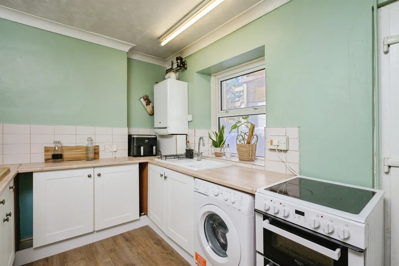 Efford Lane, Plymouth, PL3, photo 6