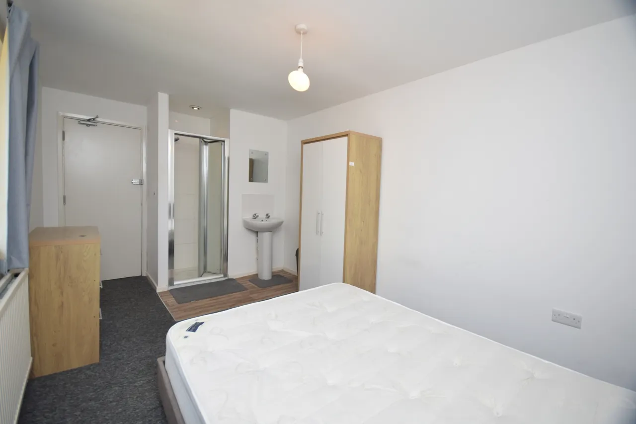 Wisden Road, Stevenage, SG1, photo 16