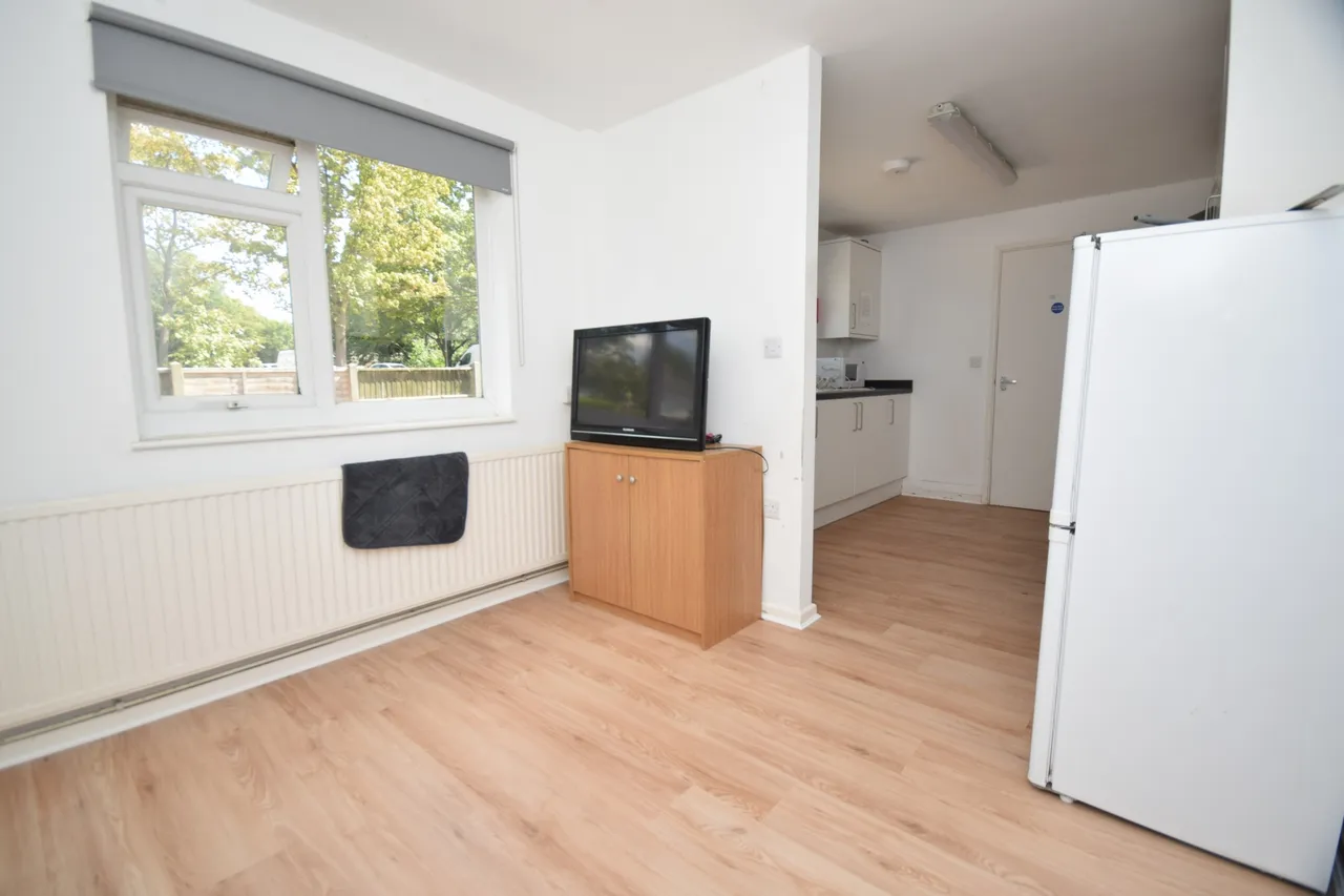 Wisden Road, Stevenage, SG1, photo 9