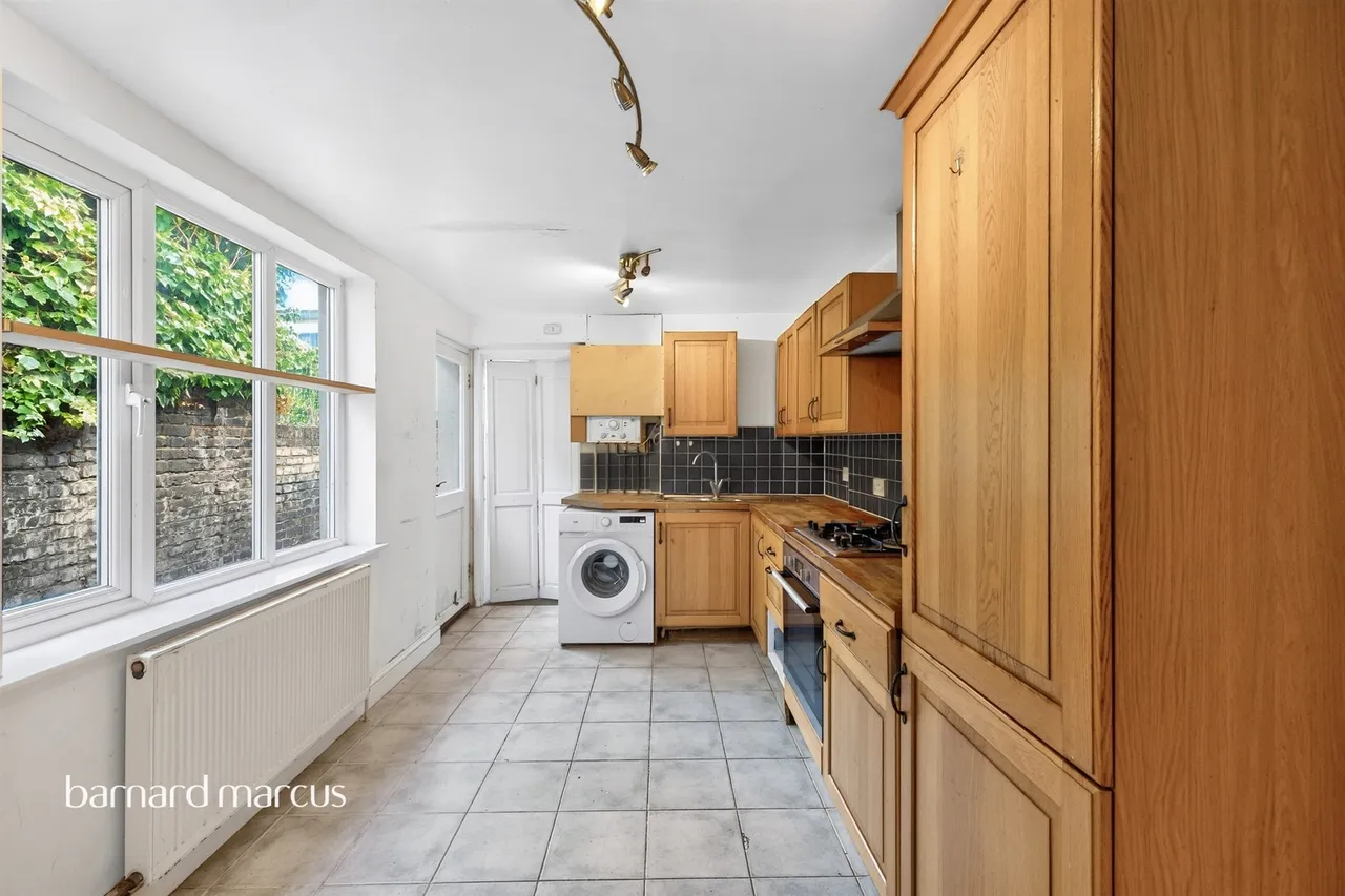 Fenham Road, London, photo 7