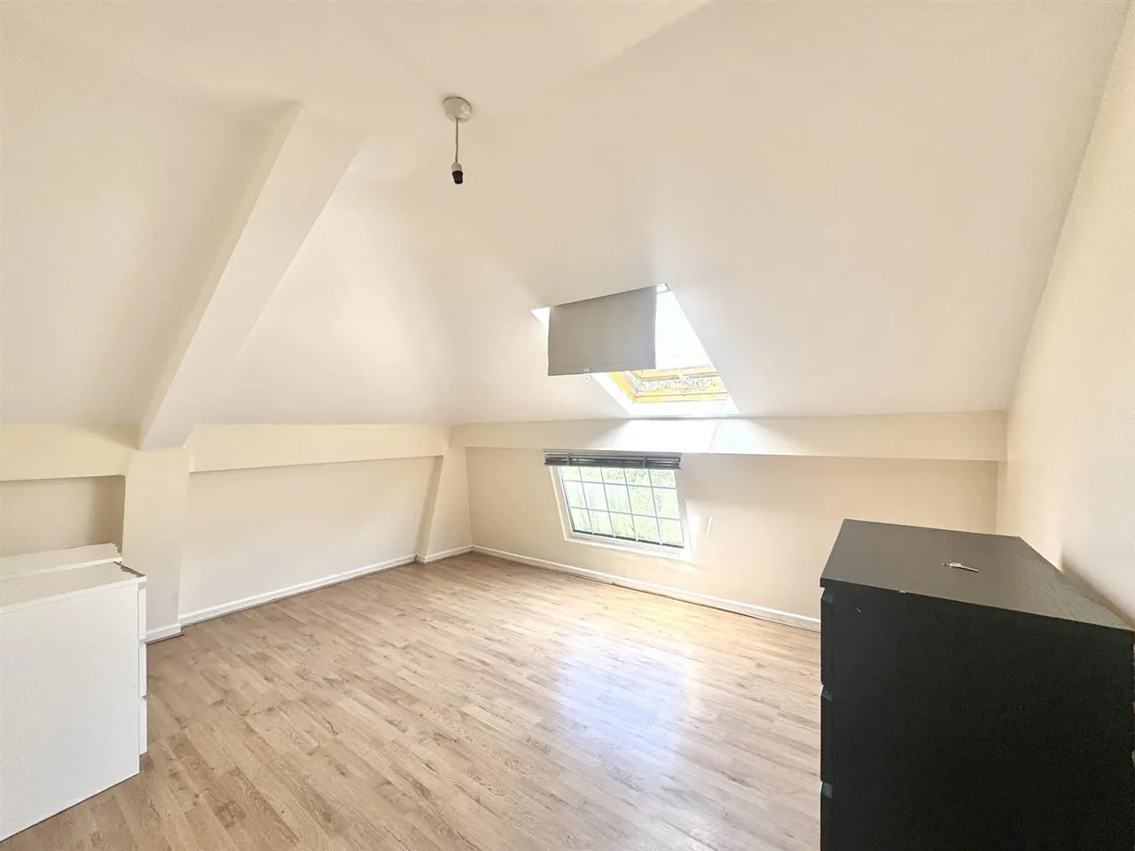 Forty Avenue, Wembley, photo 7