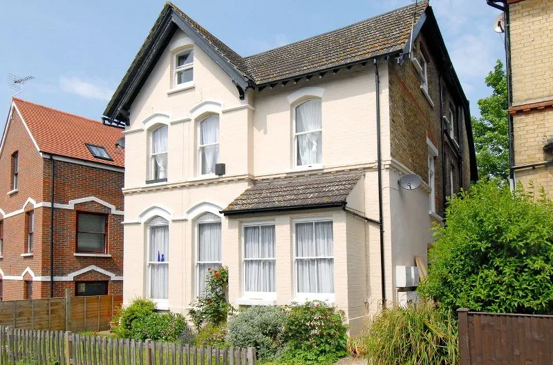 2 bed flat to rent, Bedwardine Road, London, SE19