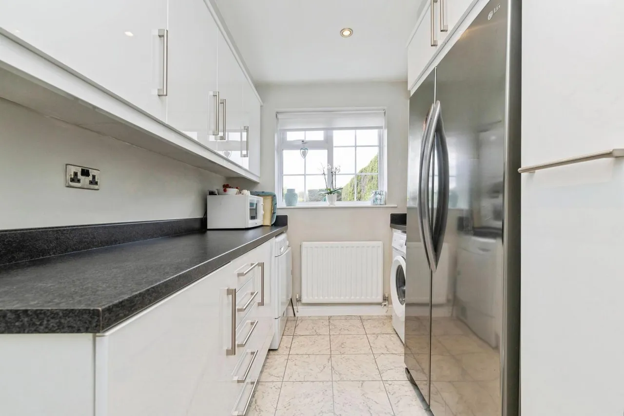 Troutsdale Close, Yarm, TS15, photo 11