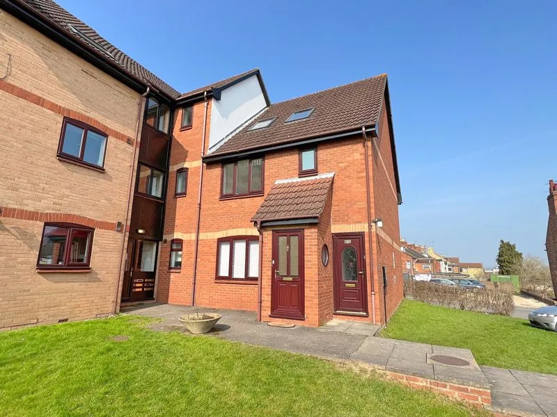 3 bed property to rent — Albert Street, Grantham