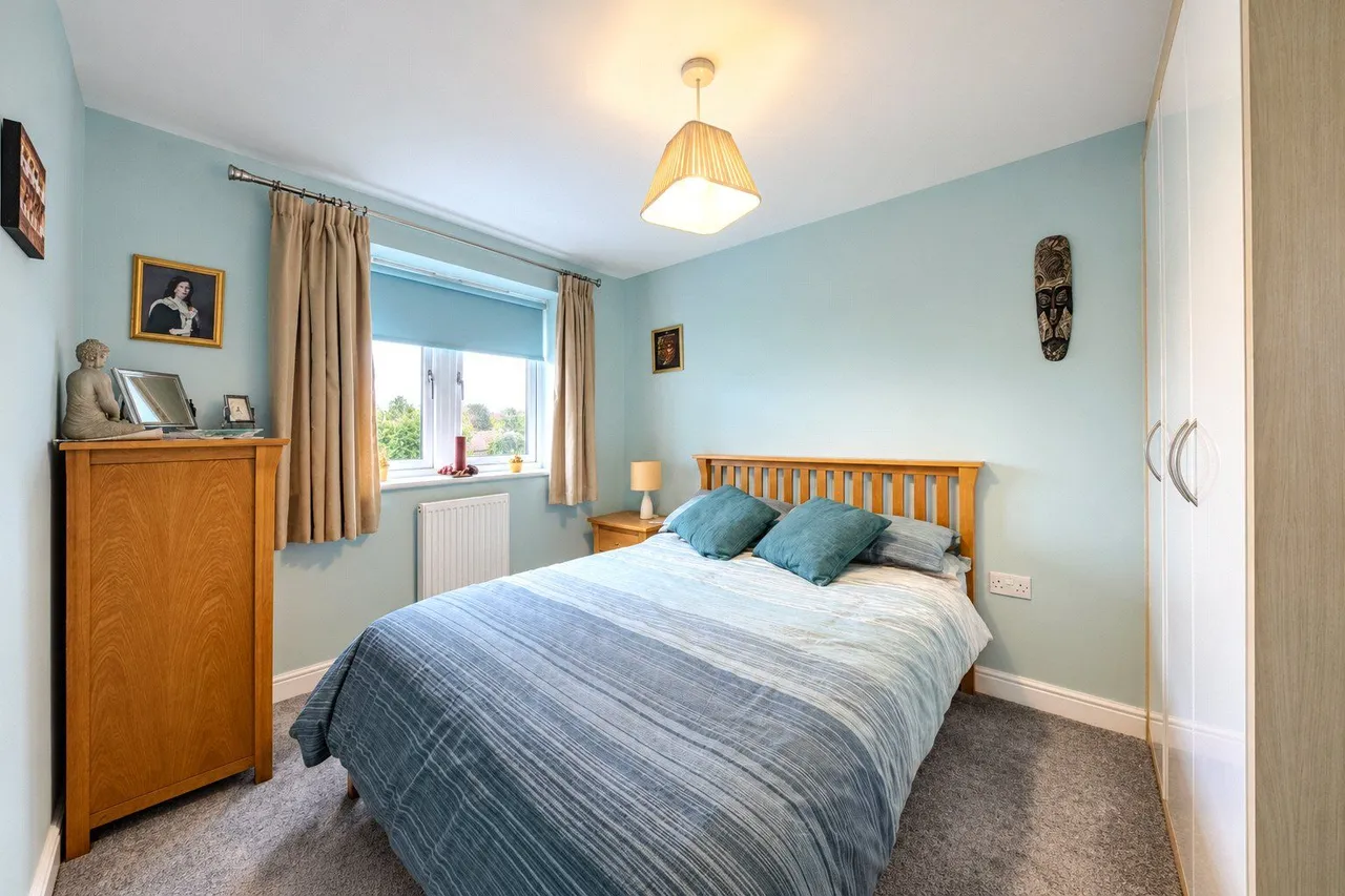 The Oval, Farsley, LS28, photo 7