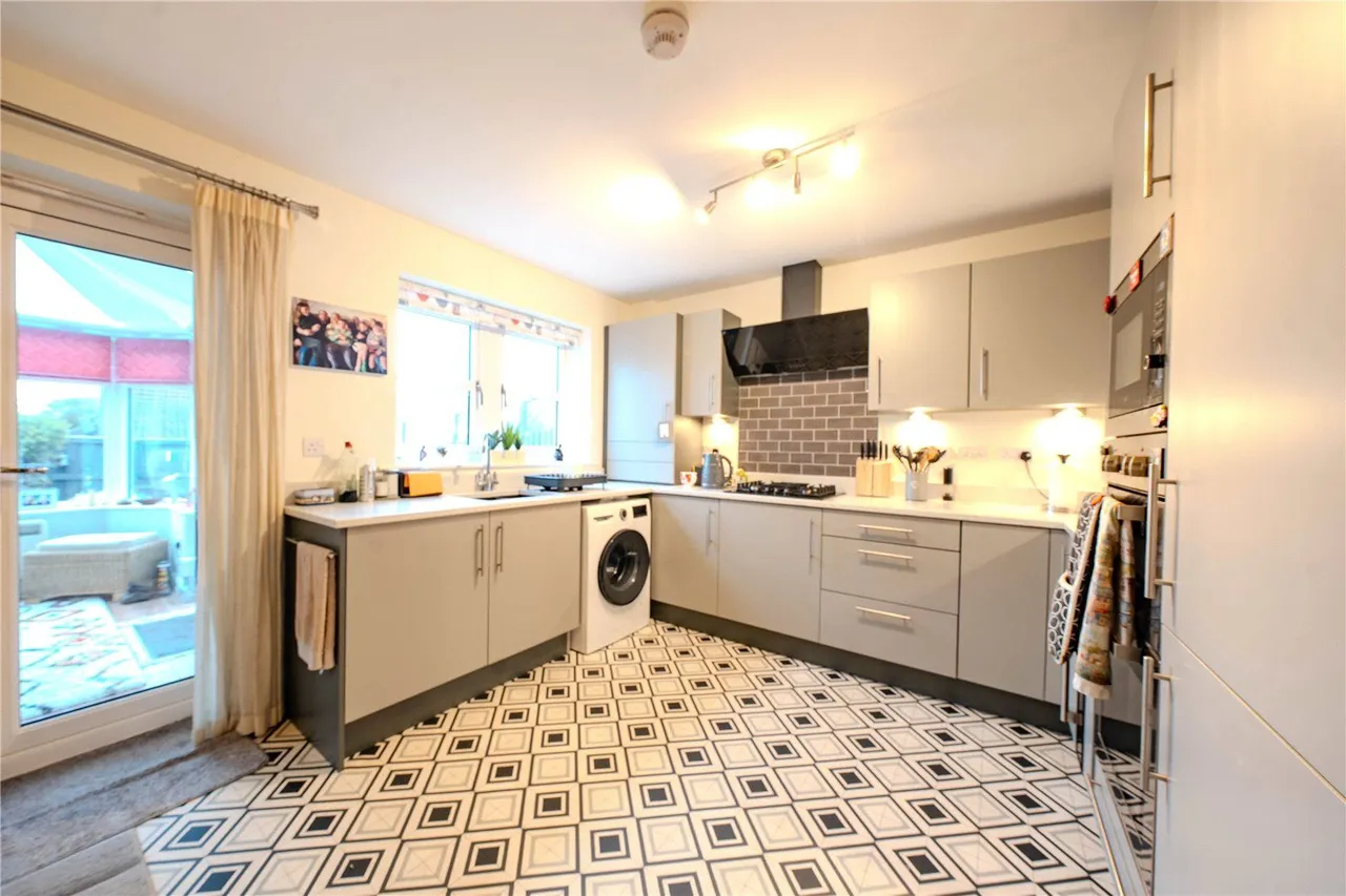 The Oval, Farsley, LS28, photo 12