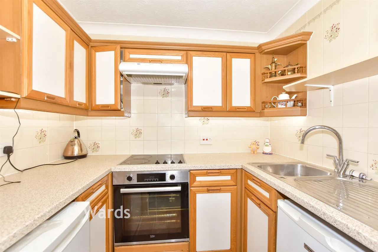 Stade Street, Hythe, CT21, photo 9