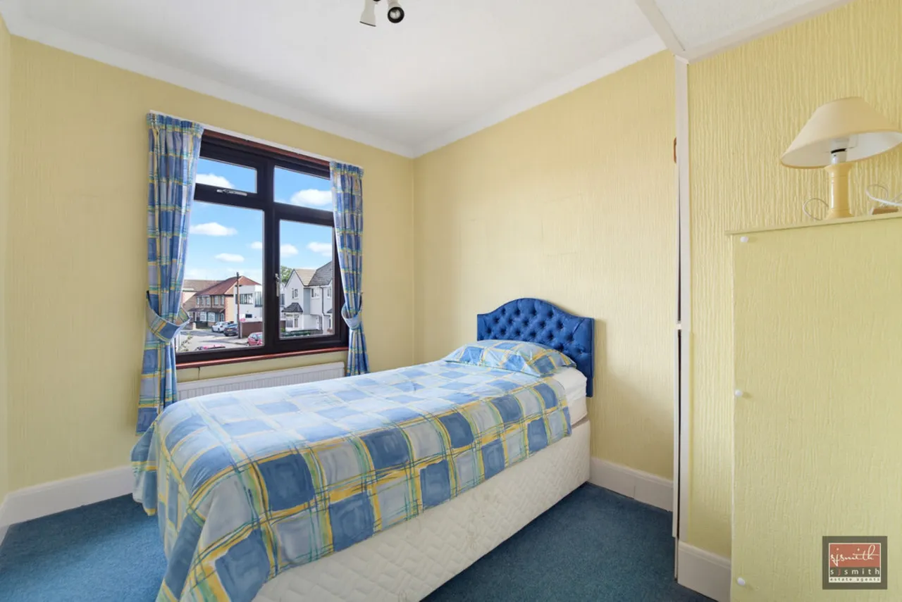 Stanwell Road, Ashford, photo 13