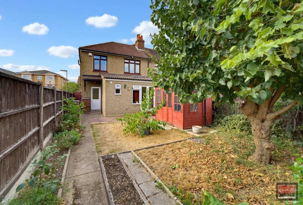 Stanwell Road, Ashford, photo 18