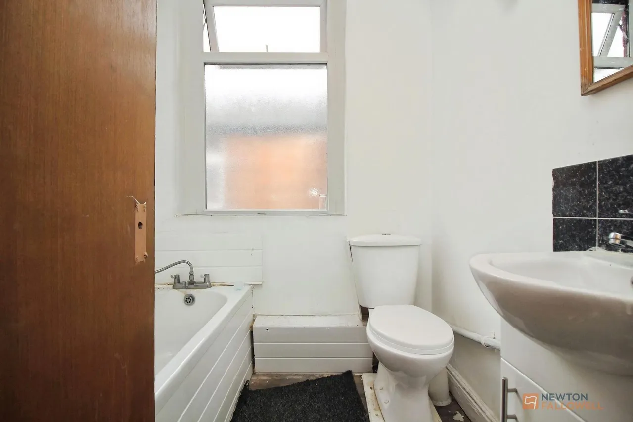 Fosse Road South, Leicester, LE3, photo 13