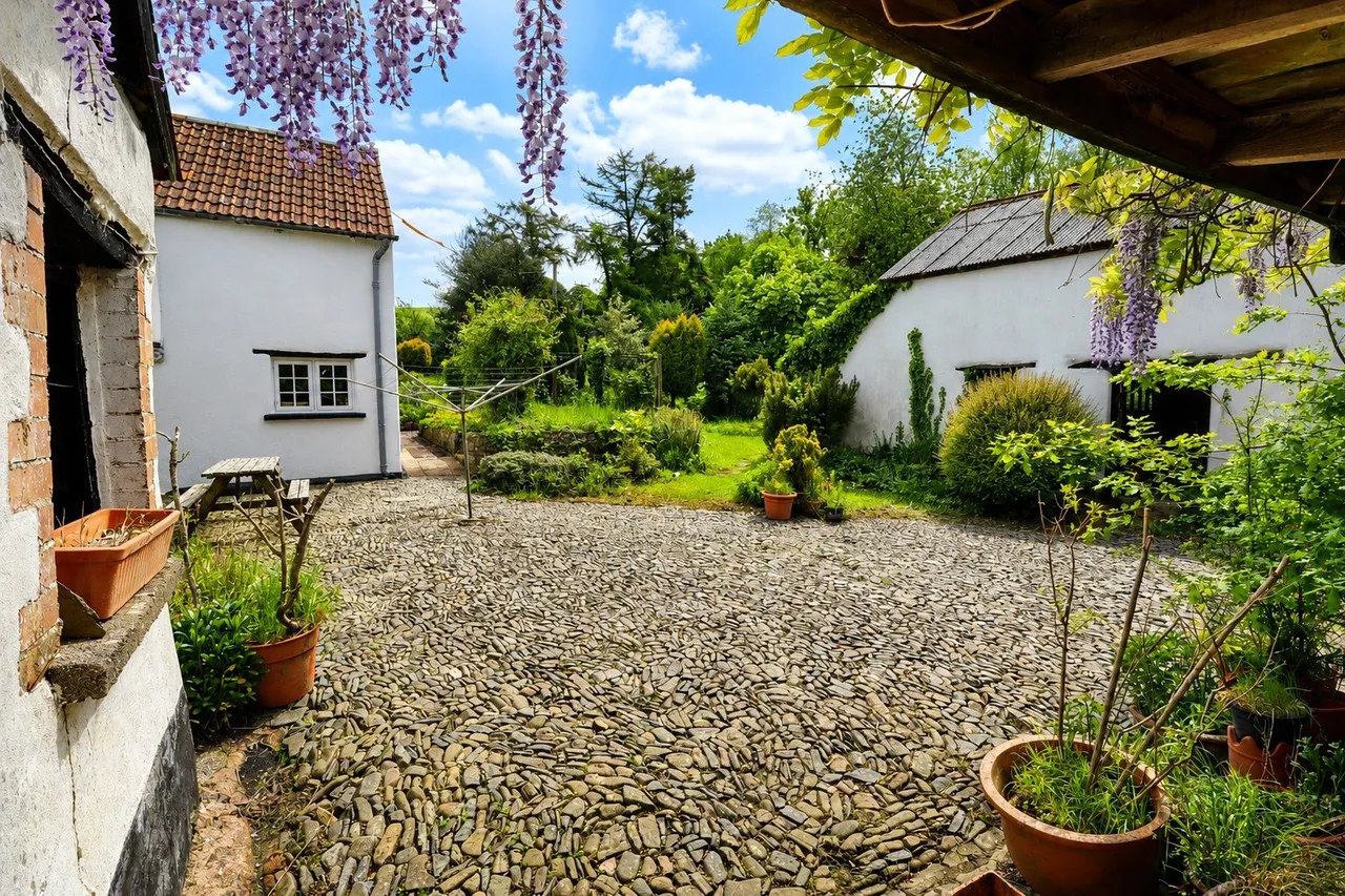 Umberleigh, Devon, photo 4