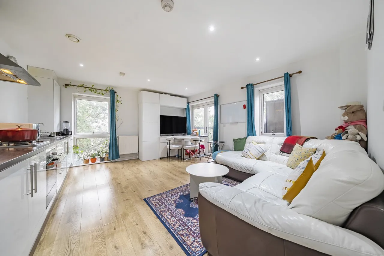Ridge Place, Kent, BR5, photo 3