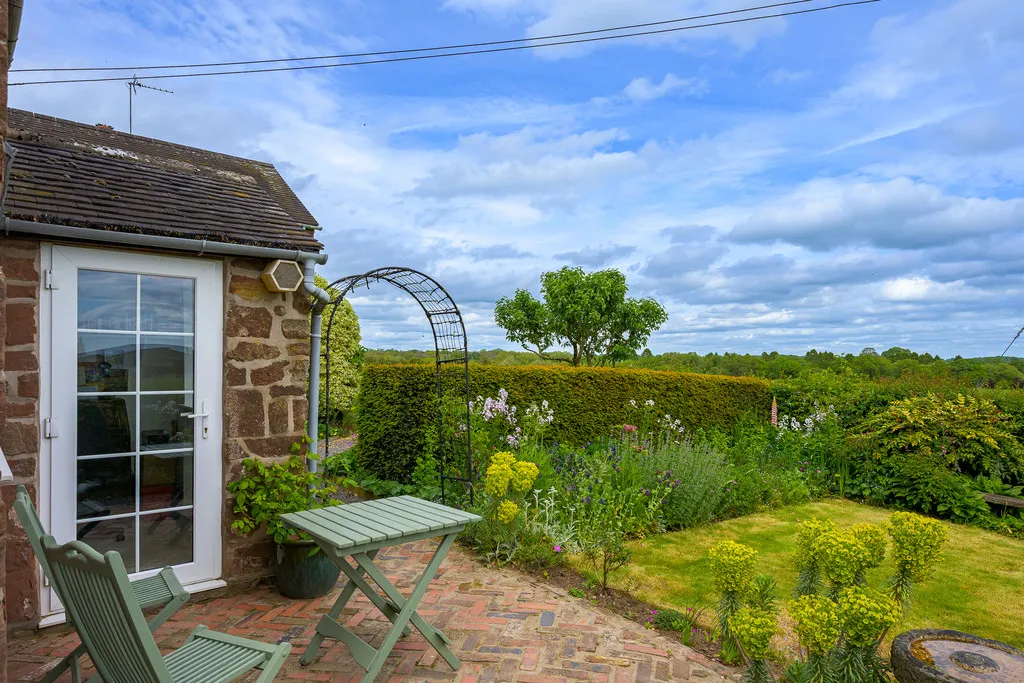 Summerhill Cottage, Hinstock, photo 33