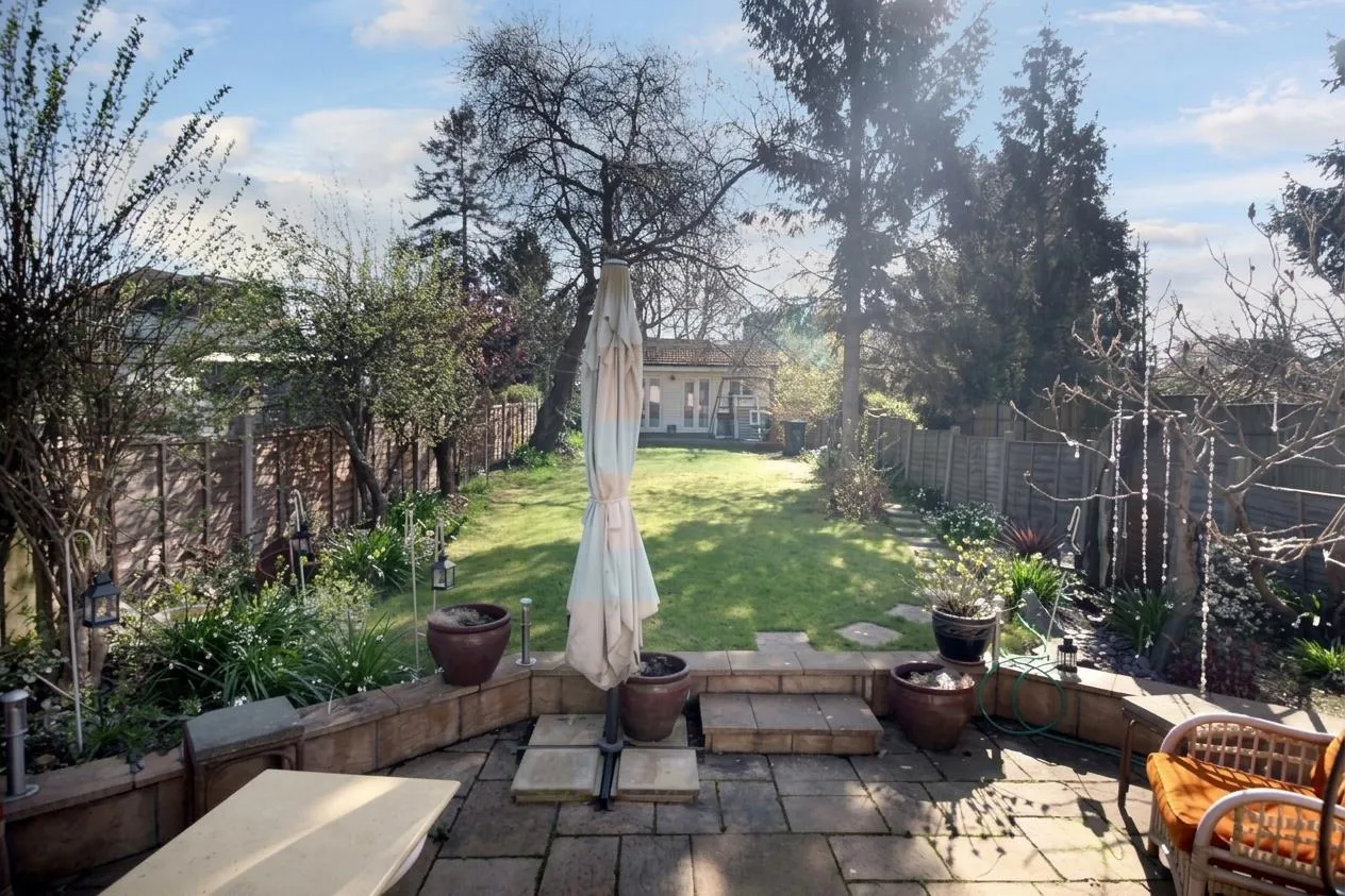Laurel Gardens, Mill Hill, NW7, photo 18