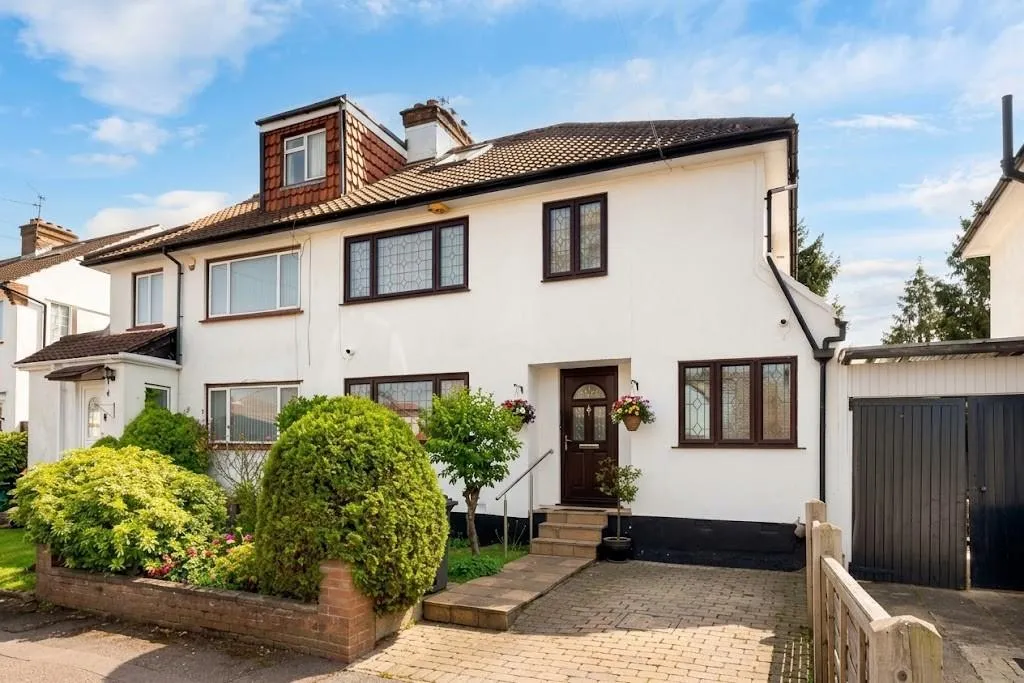 5 bed house for sale, Laurel Gardens, Mill Hill, NW7