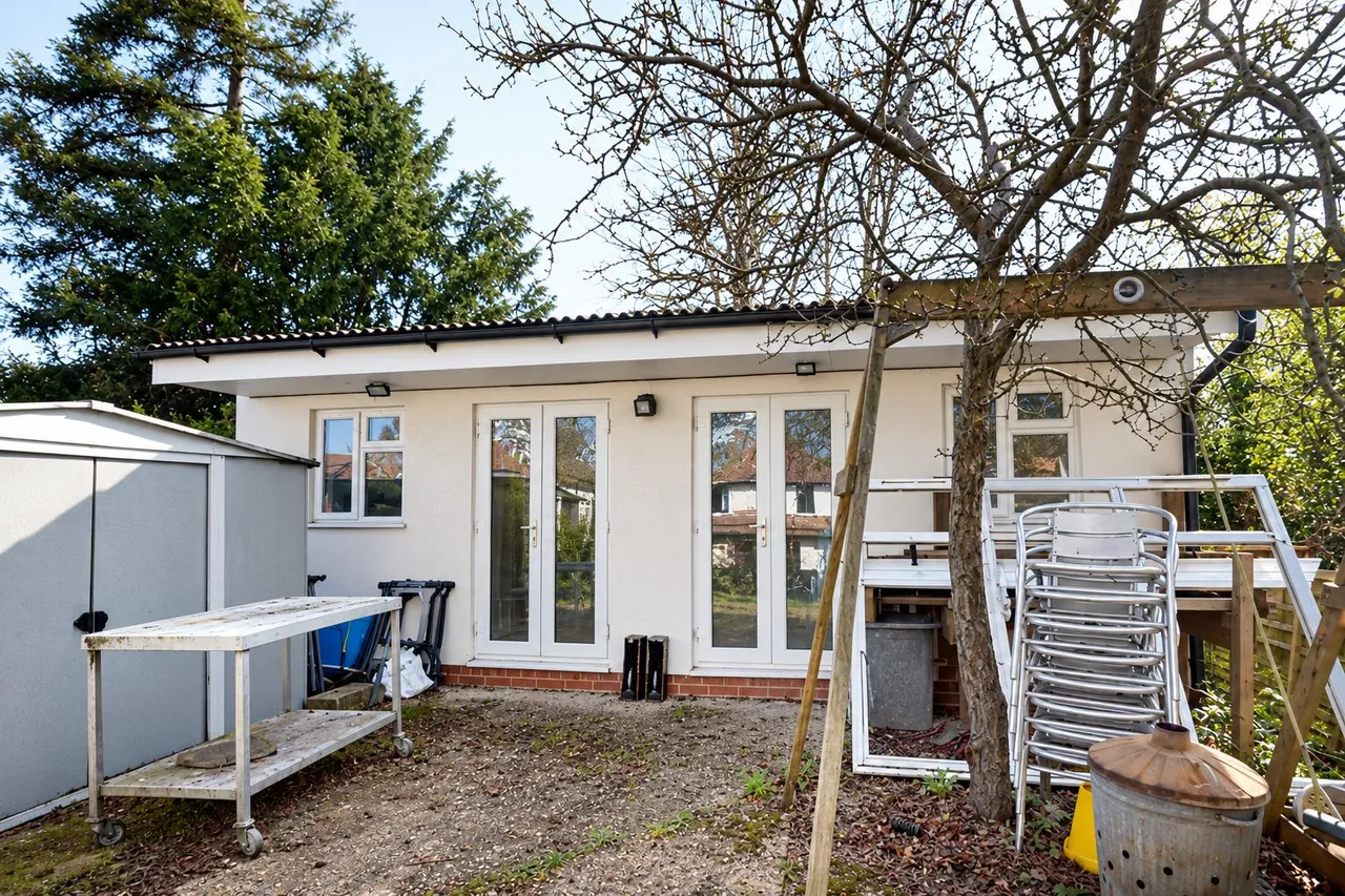 Laurel Gardens, Mill Hill, NW7, photo 19