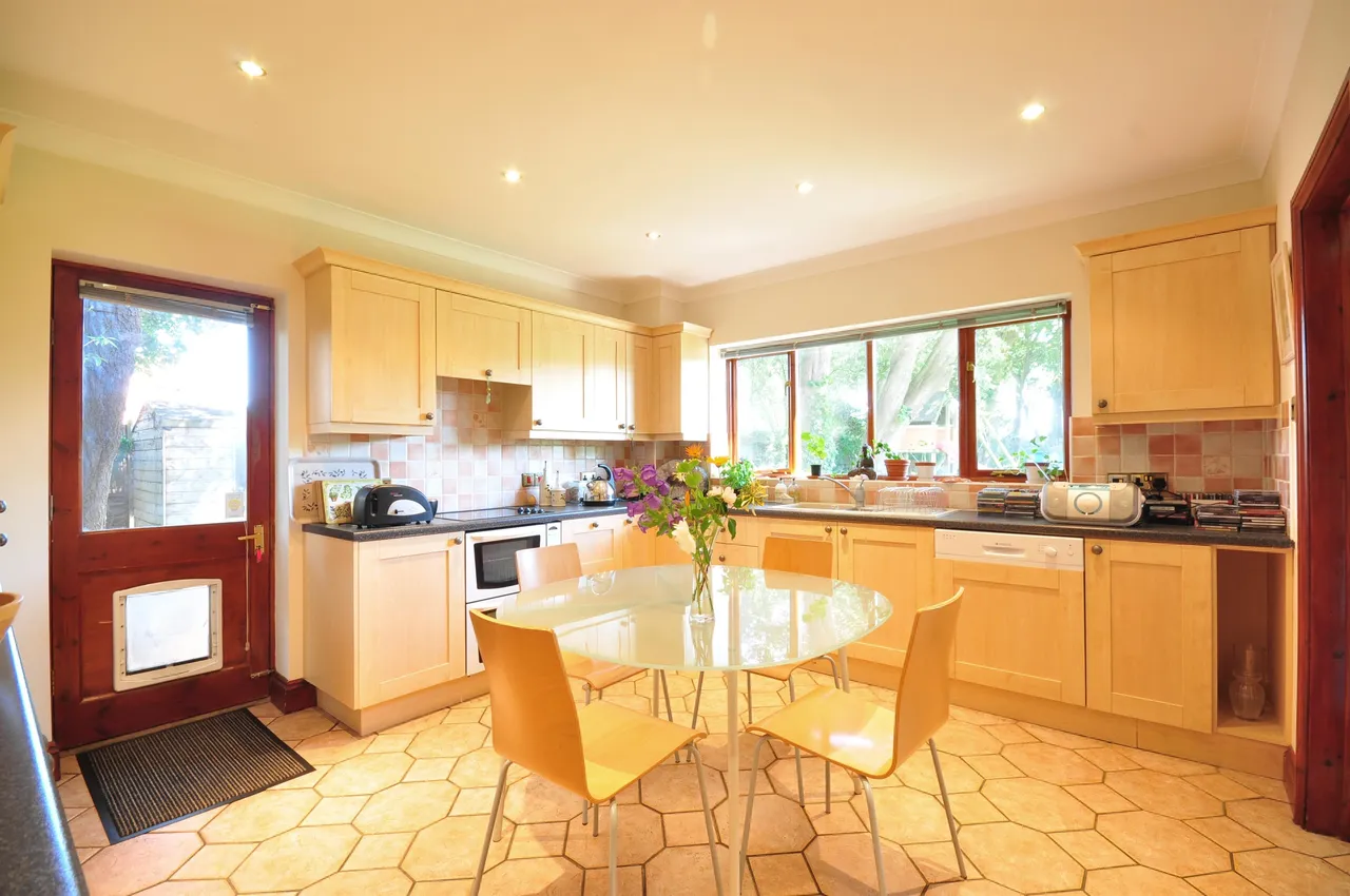 Fitzroy Avenue, Broadstairs, CT10, photo 3