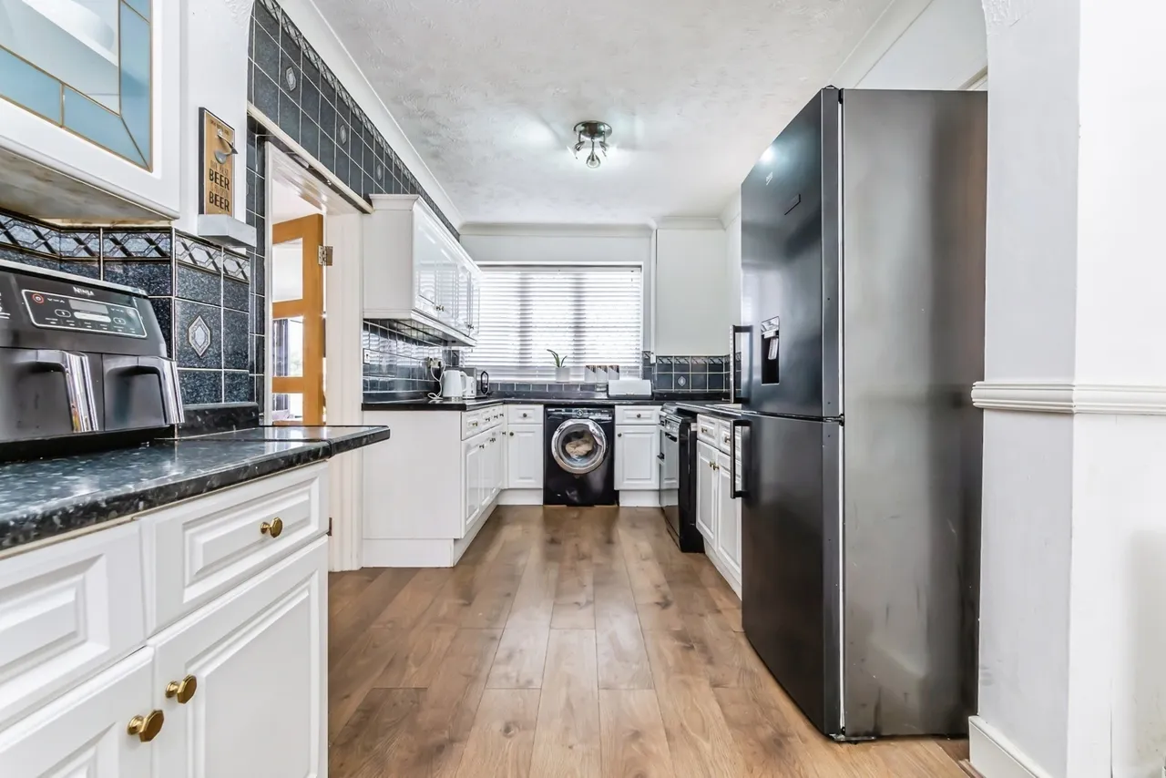 Addison Road, Caterham, Surrey, CR3, photo 8