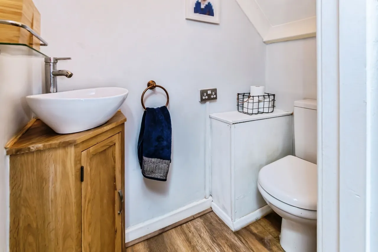 Addison Road, Caterham, Surrey, CR3, photo 14