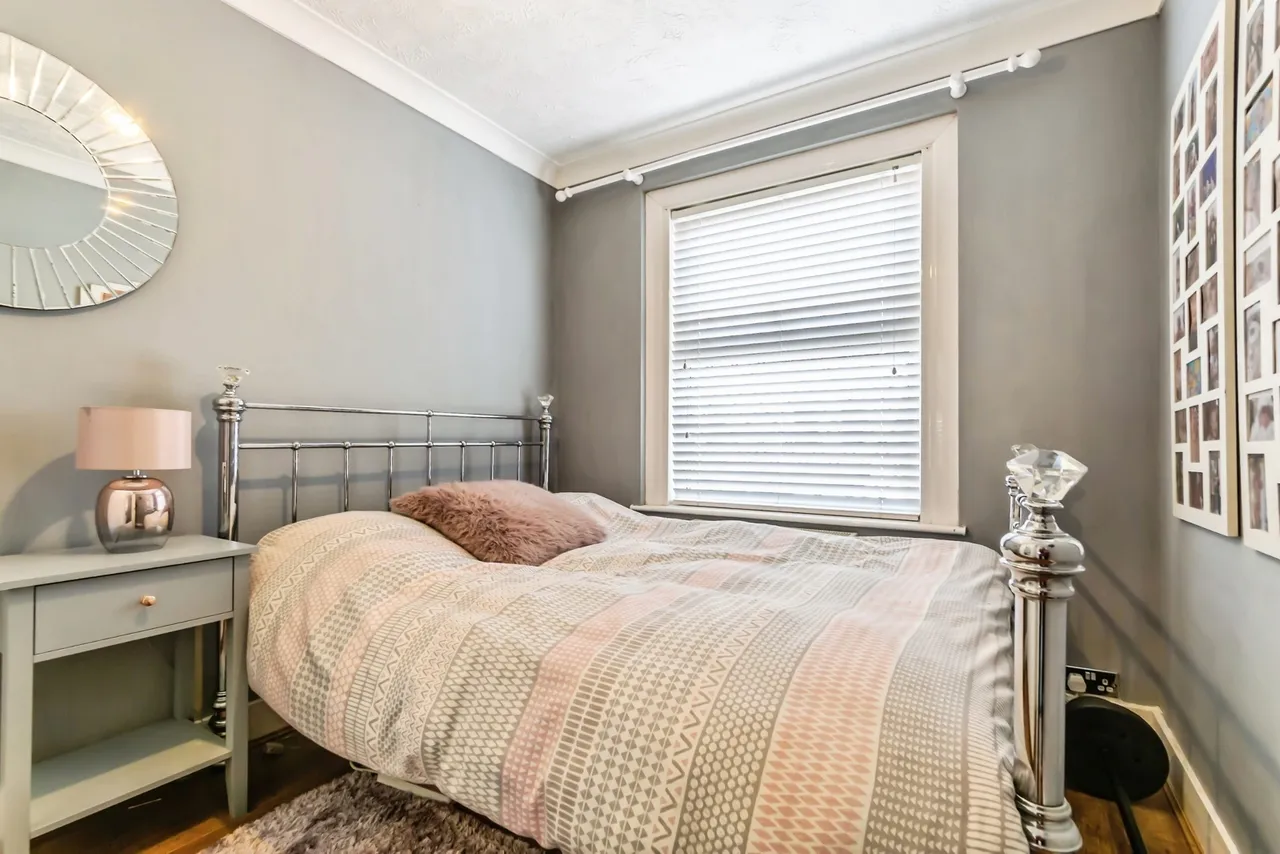 Addison Road, Caterham, Surrey, CR3, photo 11
