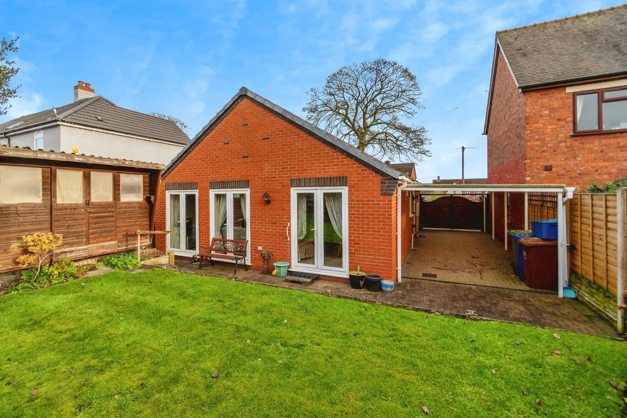 Moss Road, Cannock, Staffordshire, WS11, photo 17