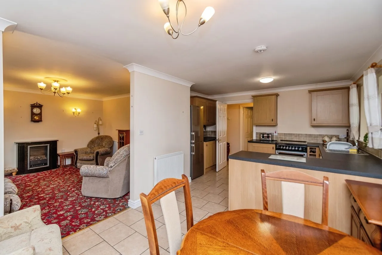 Moss Road, Cannock, Staffordshire, WS11, photo 5