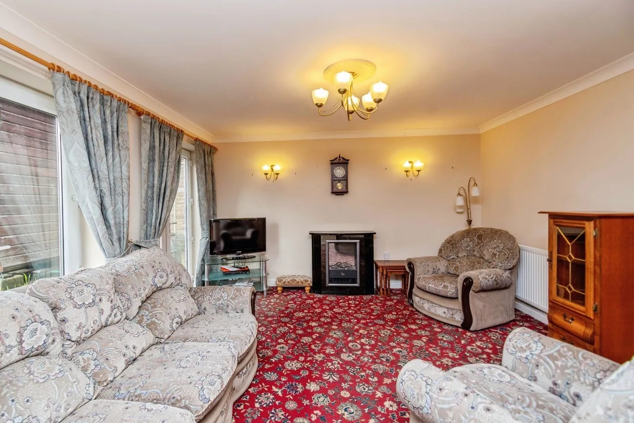 Moss Road, Cannock, Staffordshire, WS11, photo 7