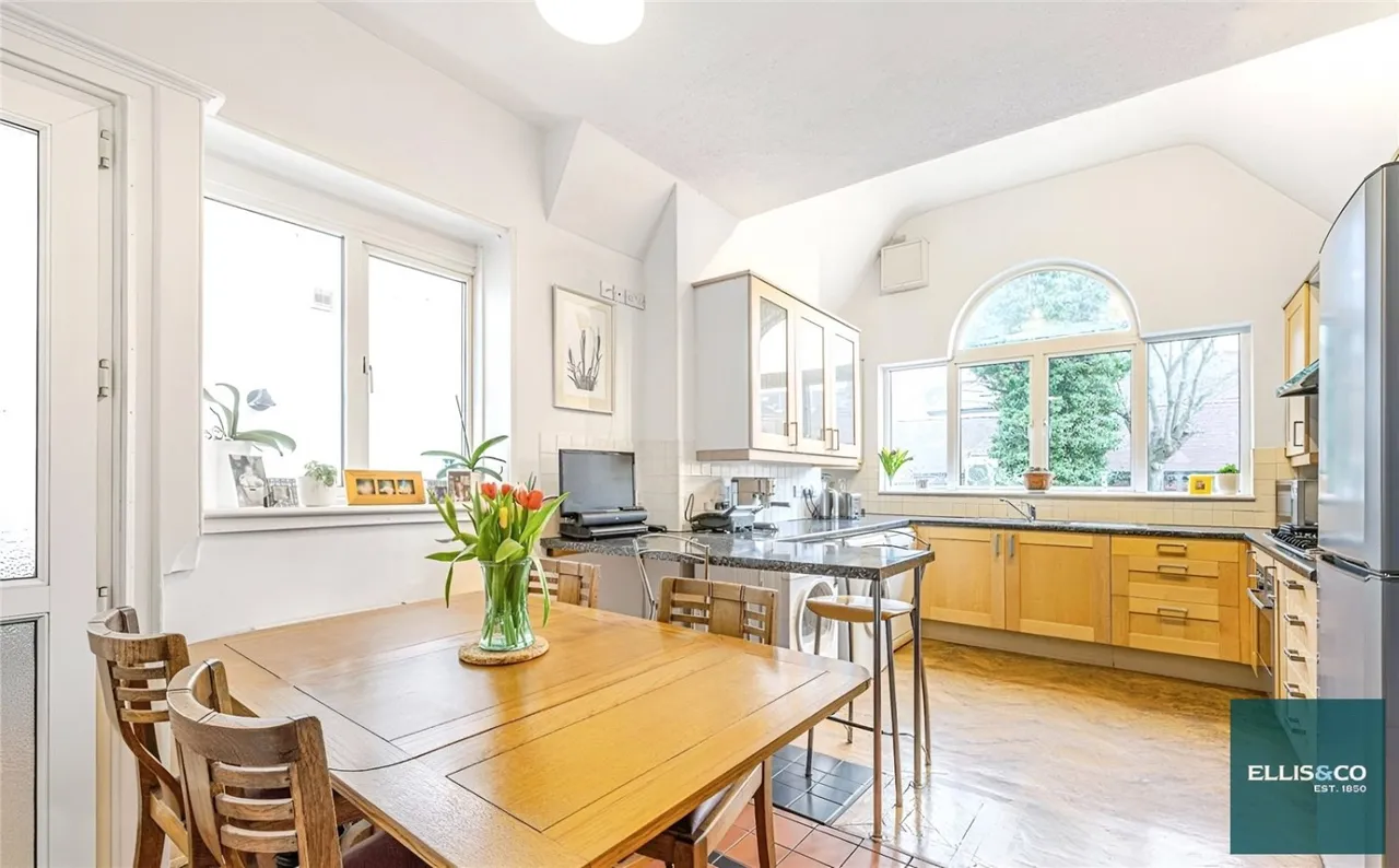 6 bed house for sale, Woodstock Road, Golders Green, NW11