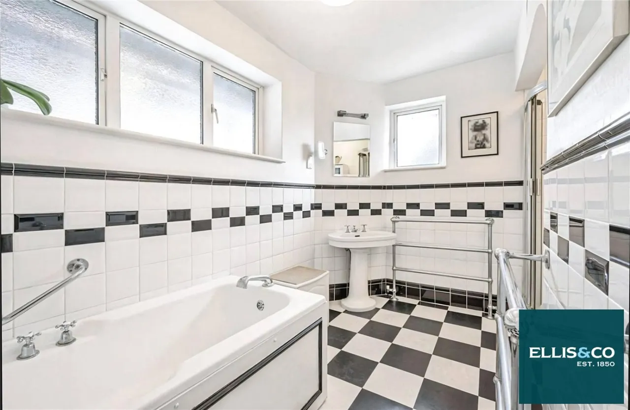 Woodstock Road, Golders Green, NW11, photo 8
