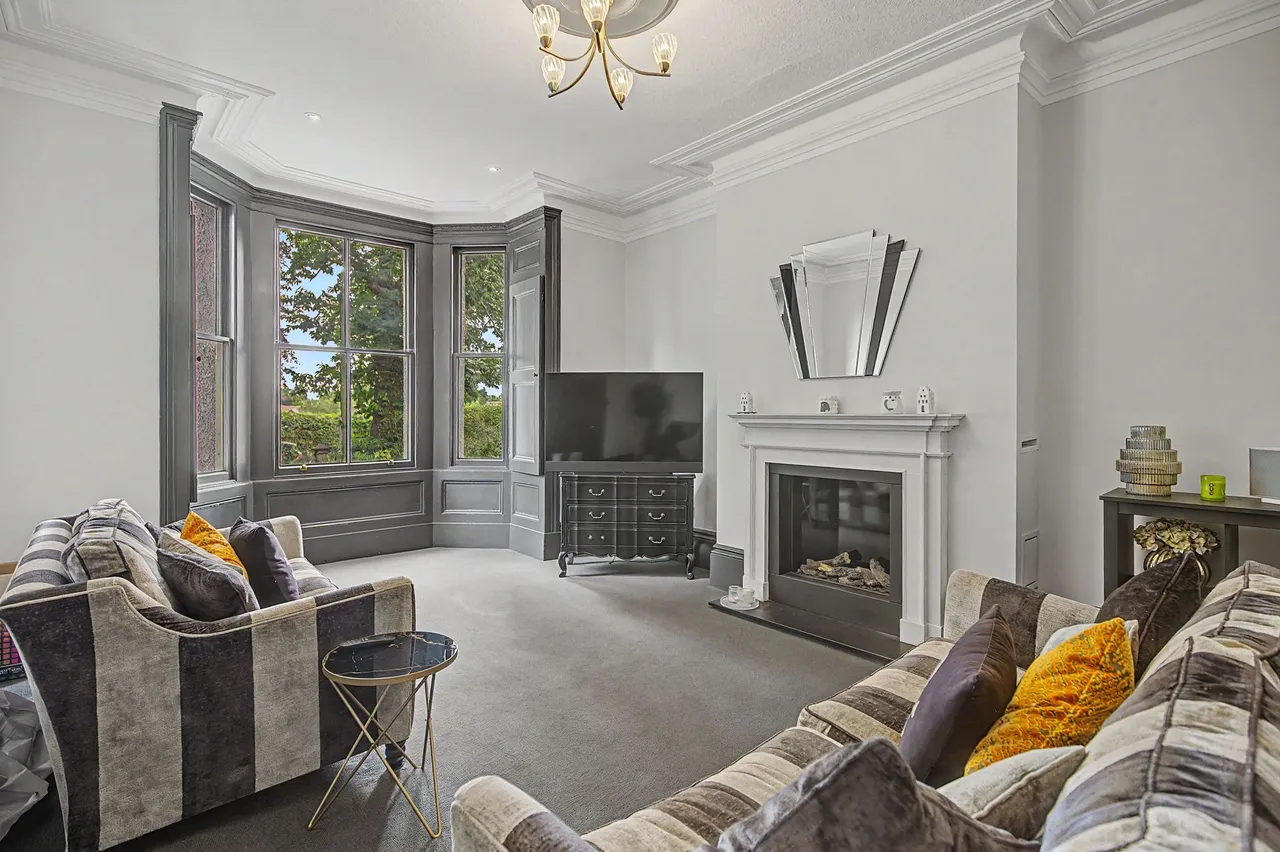 The Firs, Altrincham, photo 3