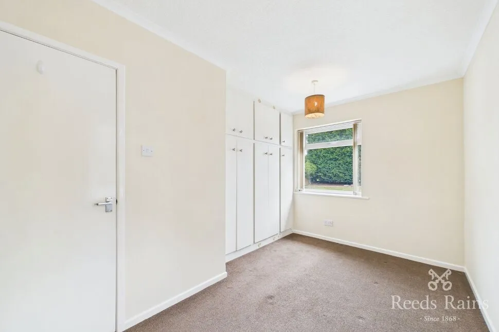 Woodkirk Avenue, Tingley, WF3, photo 10