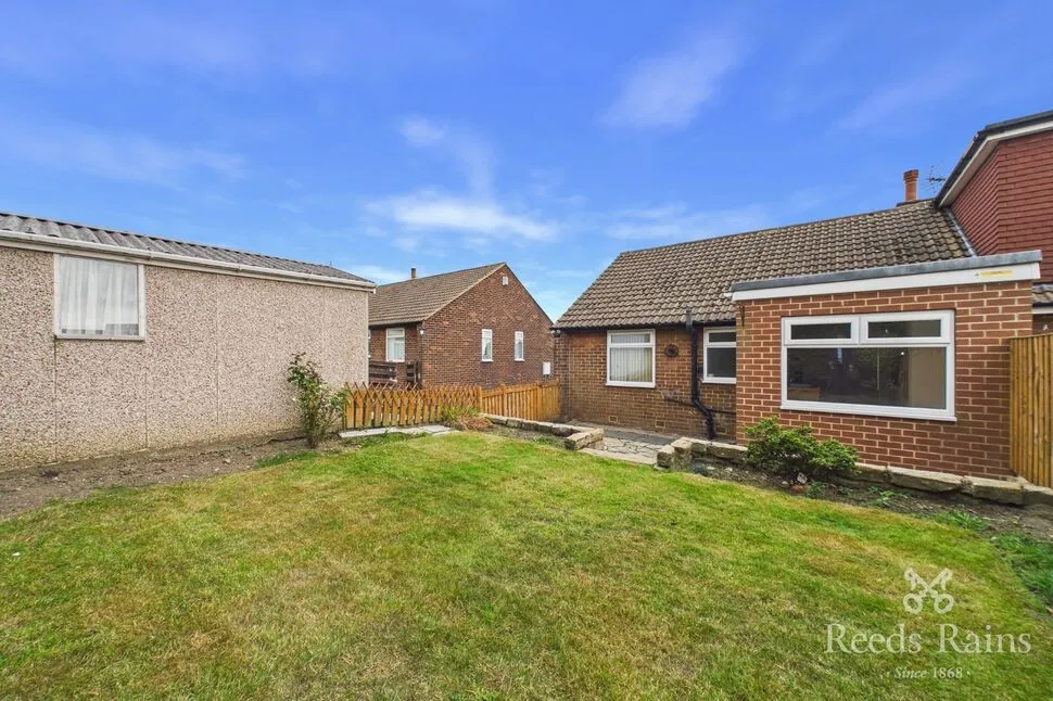 Woodkirk Avenue, Tingley, WF3, photo 12