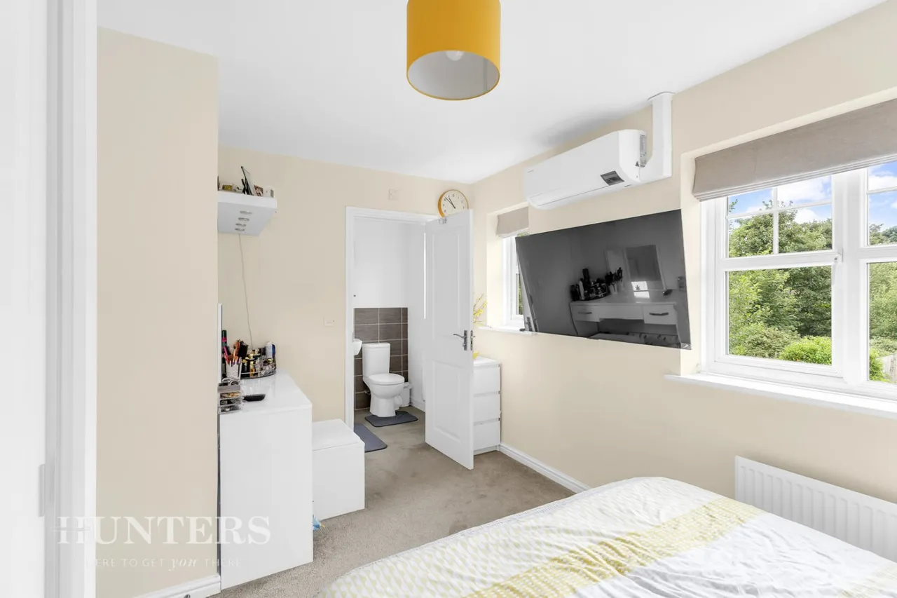 Mayflower Gardens, Wardle, OL12, photo 15