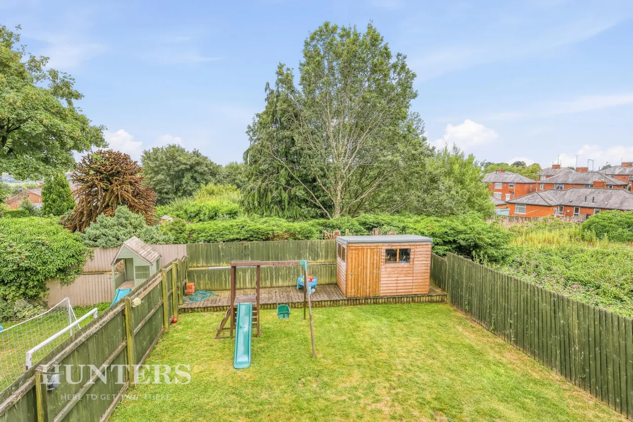 Mayflower Gardens, Wardle, OL12, photo 22